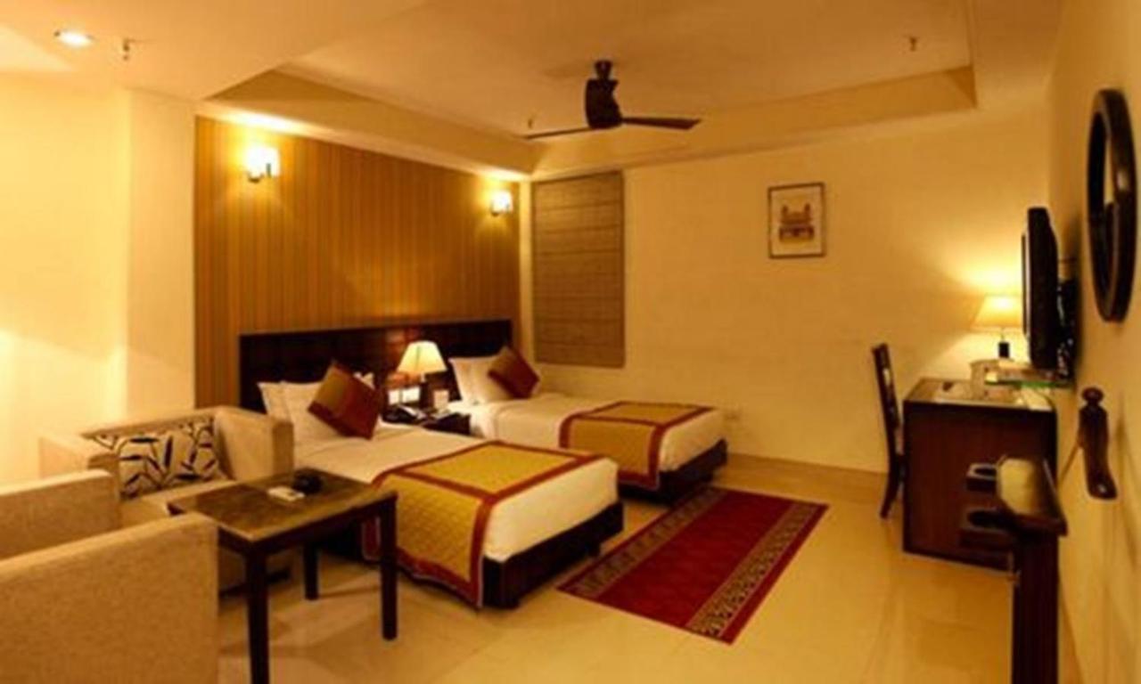 King Delhi Airport Hotel นิวเดลี ภายนอก รูปภาพ