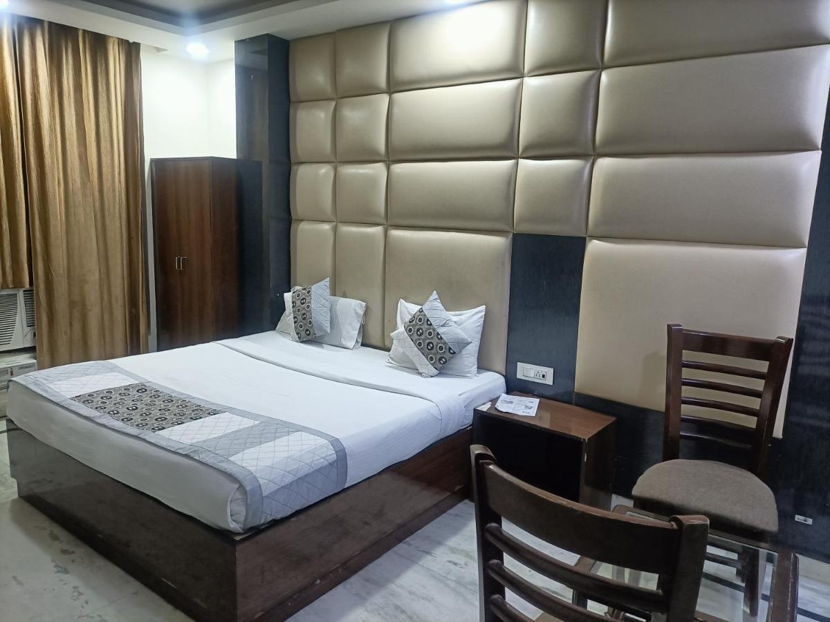 King Delhi Airport Hotel นิวเดลี ภายนอก รูปภาพ