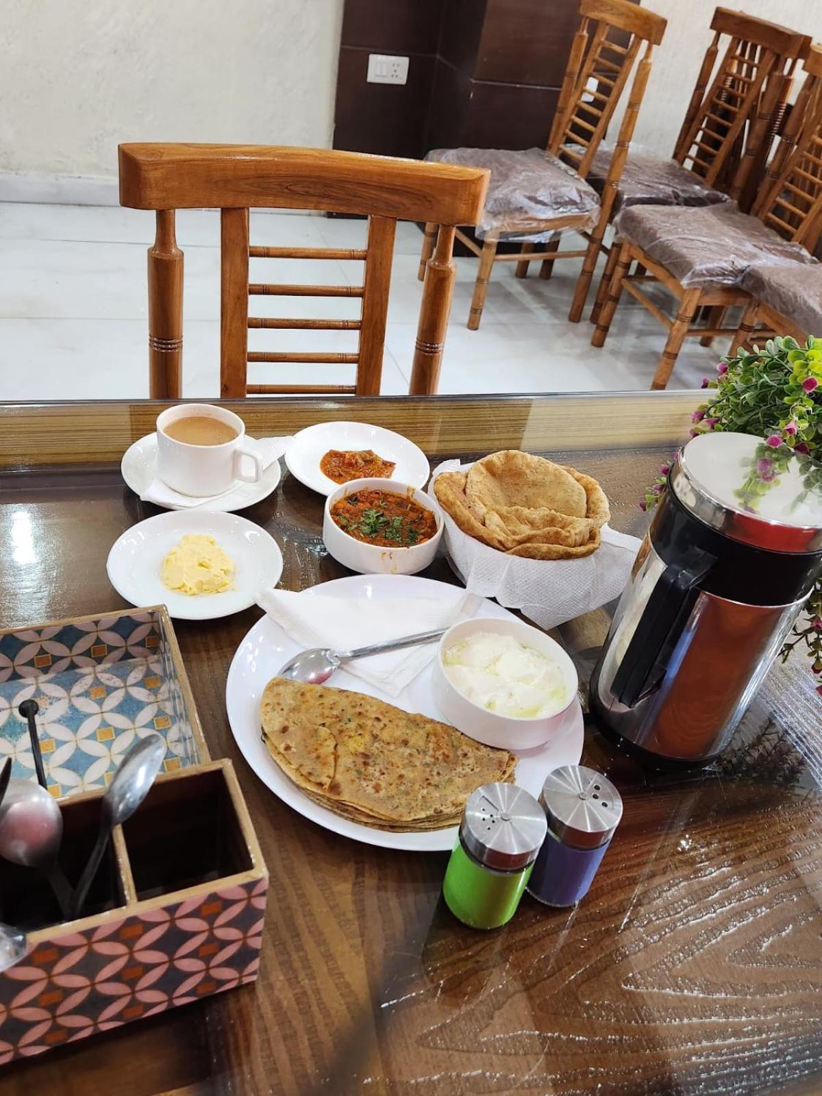 King Delhi Airport Hotel นิวเดลี ภายนอก รูปภาพ